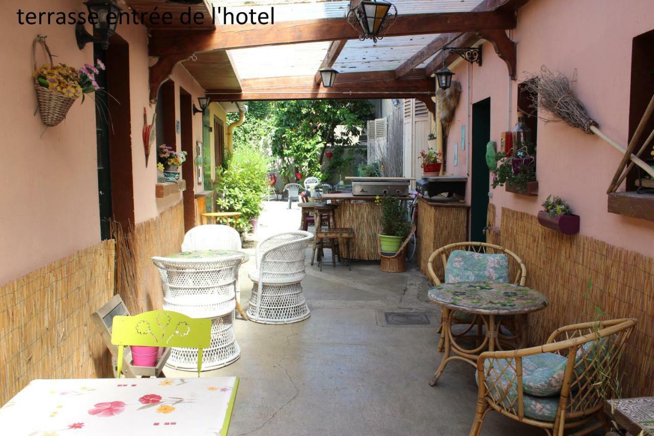 Hotel Le Dervois Montier-en-Der Luaran gambar