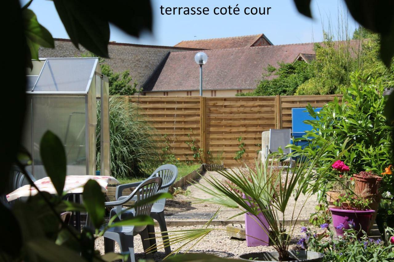 Hotel Le Dervois Montier-en-Der Luaran gambar